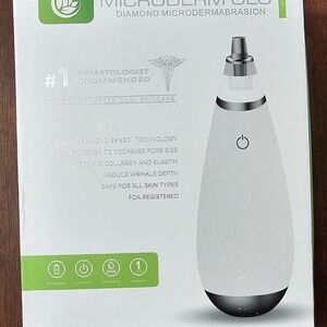 Microderm GLO Diamond Microdermabrasion Device